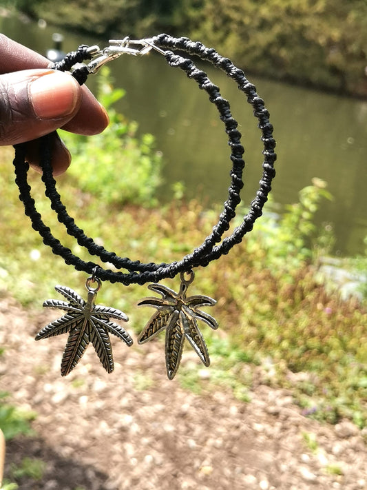 Selfmade Hanf Ohrringe mit Blatt von Susis_Hanfschmuck